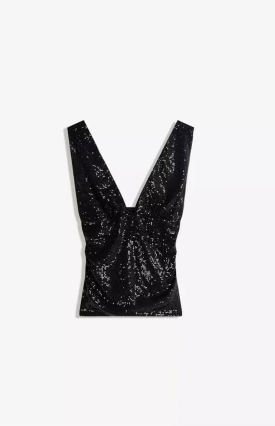 Top noir à sequins